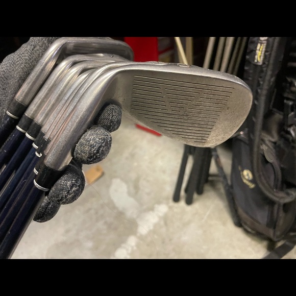 Woman’s Golf set Argus TI-2000 , 8 pc iron set - Picture 3 of 10